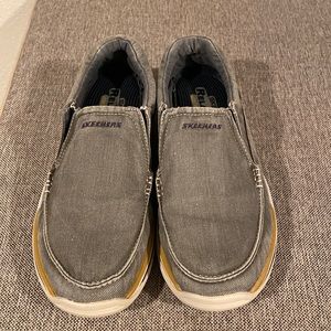 Skechers Canvas,  Men’s Shoes, Size 8,5